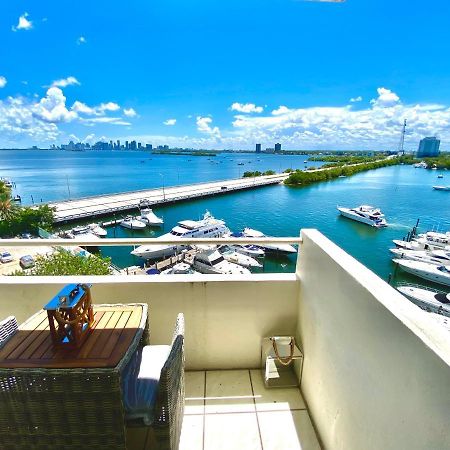 Premium Modern Waterfront Apartment With Miami Skyline View On The Bay 5 Mins Drive To Miami Beach With Free Parking Exteriör bild